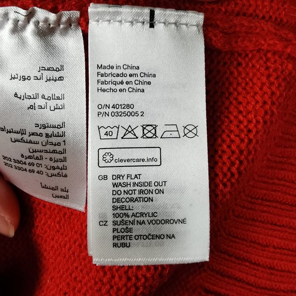 Divided H&M How About Snow Sequin Embellished Knit Sweater - Picture 6 of 6